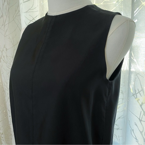 THE ROW BLACK SLEEVELESS CREWNECK LOOSE RELAXED FIT MIDI DRESS - Picture 2 of 15